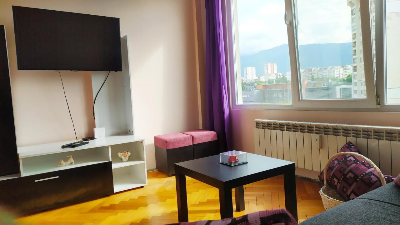 Lovely City Center 1Bd, 1Bt Apartment Софія Екстер'єр фото