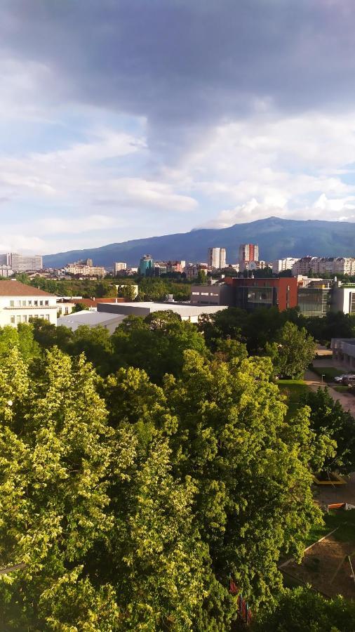 Lovely City Center 1Bd, 1Bt Apartment Софія Екстер'єр фото