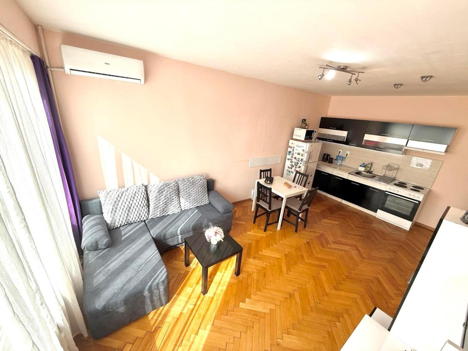 Lovely City Center 1Bd, 1Bt Apartment Софія Екстер'єр фото